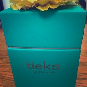 Tieks sz 9